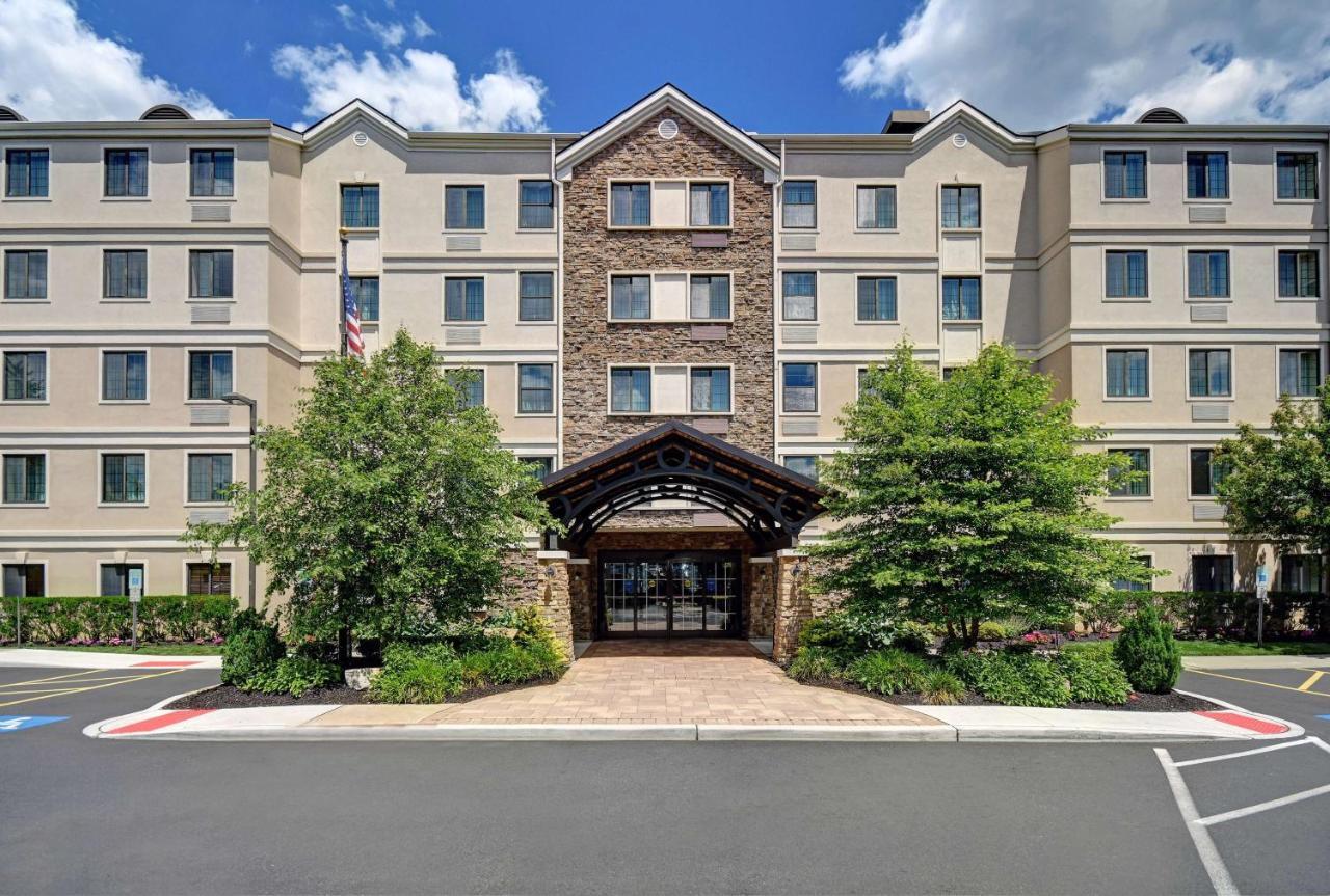 Homewood Suites By Hilton Eatontown Extérieur photo