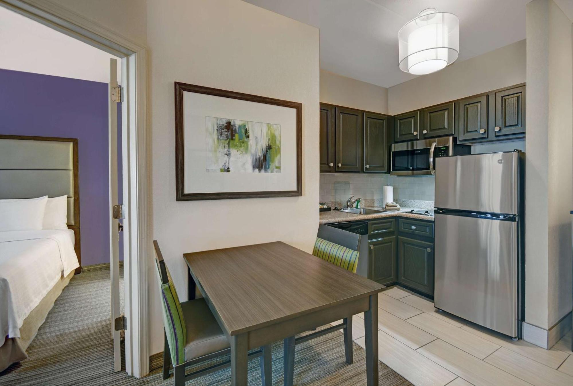 Homewood Suites By Hilton Eatontown Extérieur photo