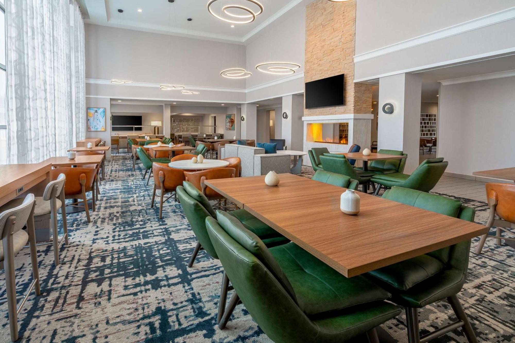 Homewood Suites By Hilton Eatontown Extérieur photo