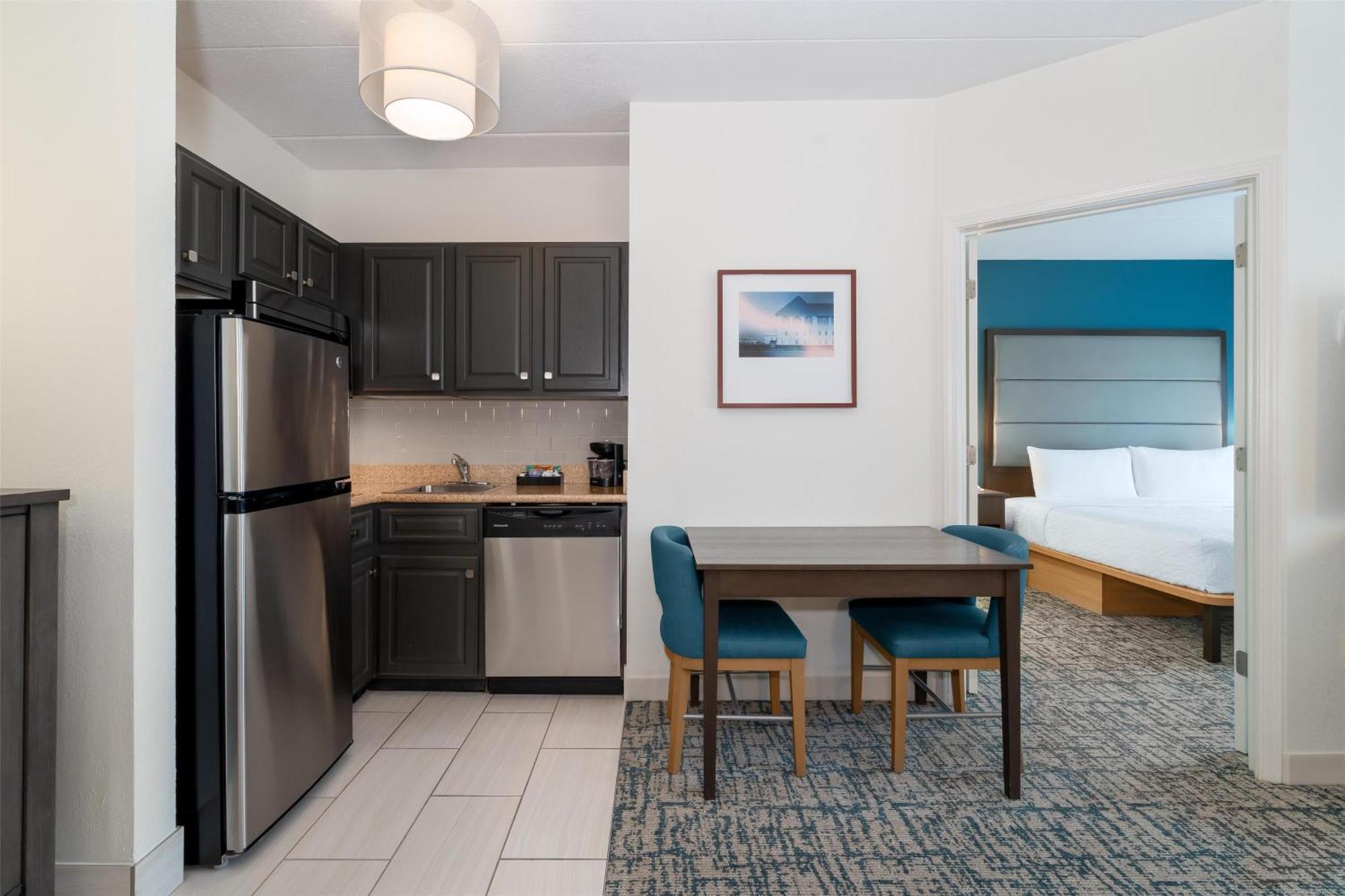 Homewood Suites By Hilton Eatontown Extérieur photo
