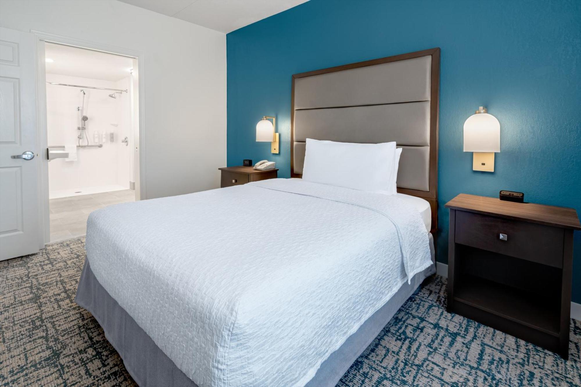 Homewood Suites By Hilton Eatontown Extérieur photo